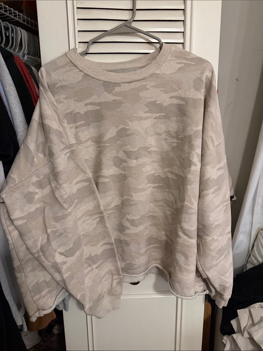 American Eagle Outfitters Beige Camo Crewneck Sweater